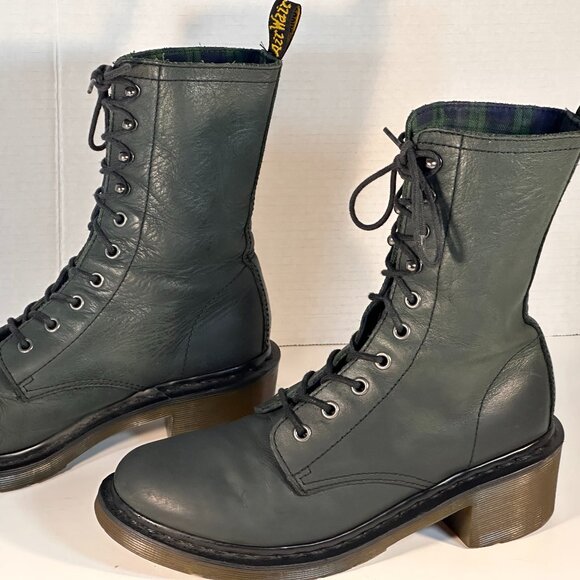 Ladies size 9 Dr Martens combat boots - Picture 5 of 16